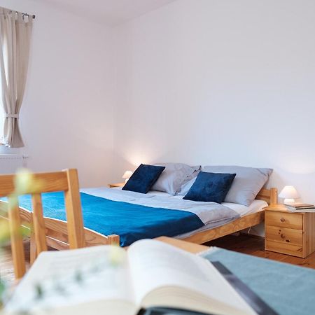 U Stare Cesty Hotel Horni Slavkov ภายนอก รูปภาพ