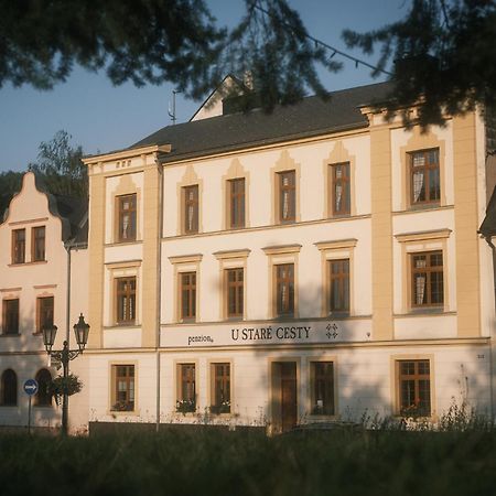 U Stare Cesty Hotel Horni Slavkov ภายนอก รูปภาพ