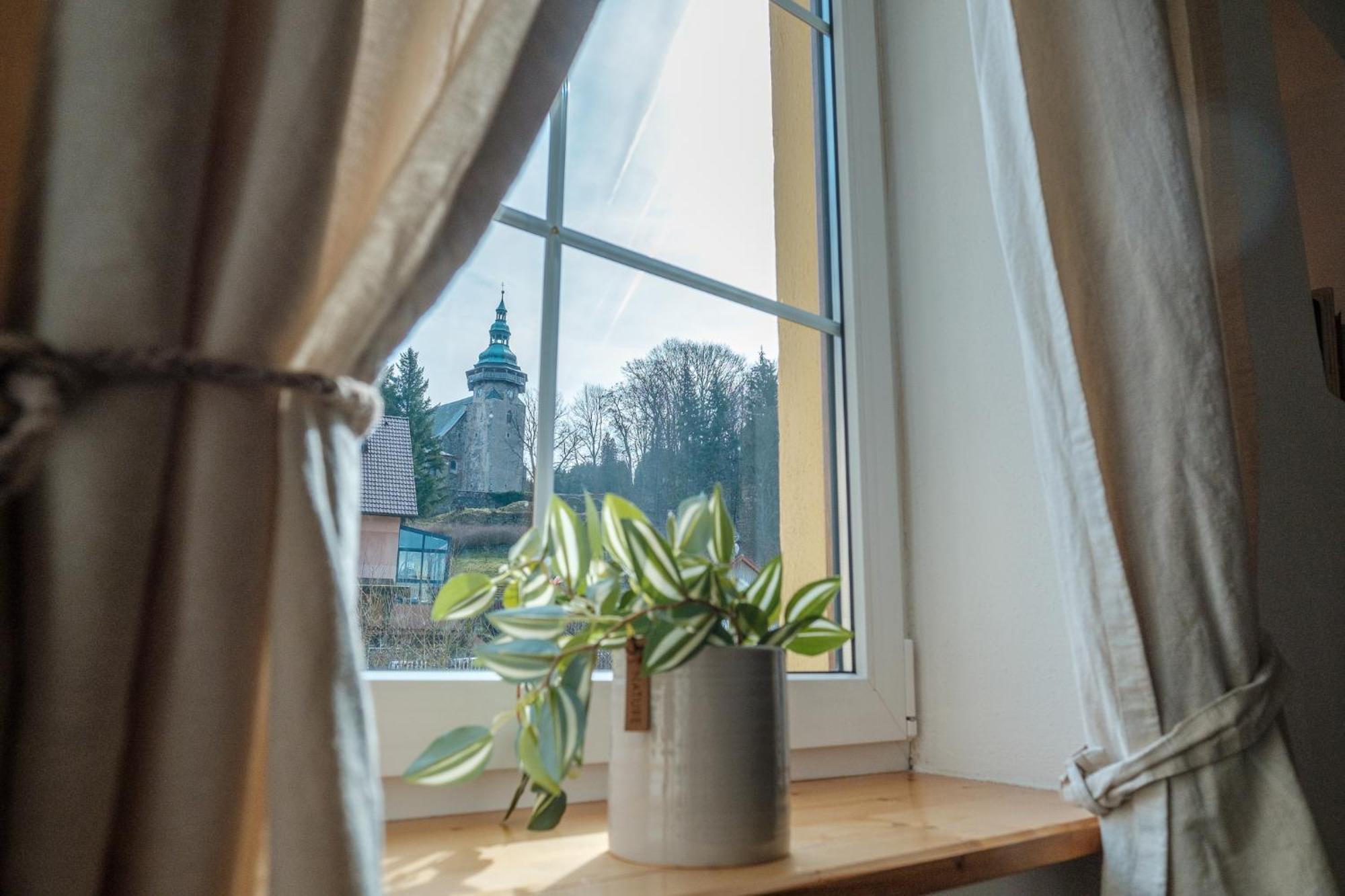 U Stare Cesty Hotel Horni Slavkov ภายนอก รูปภาพ