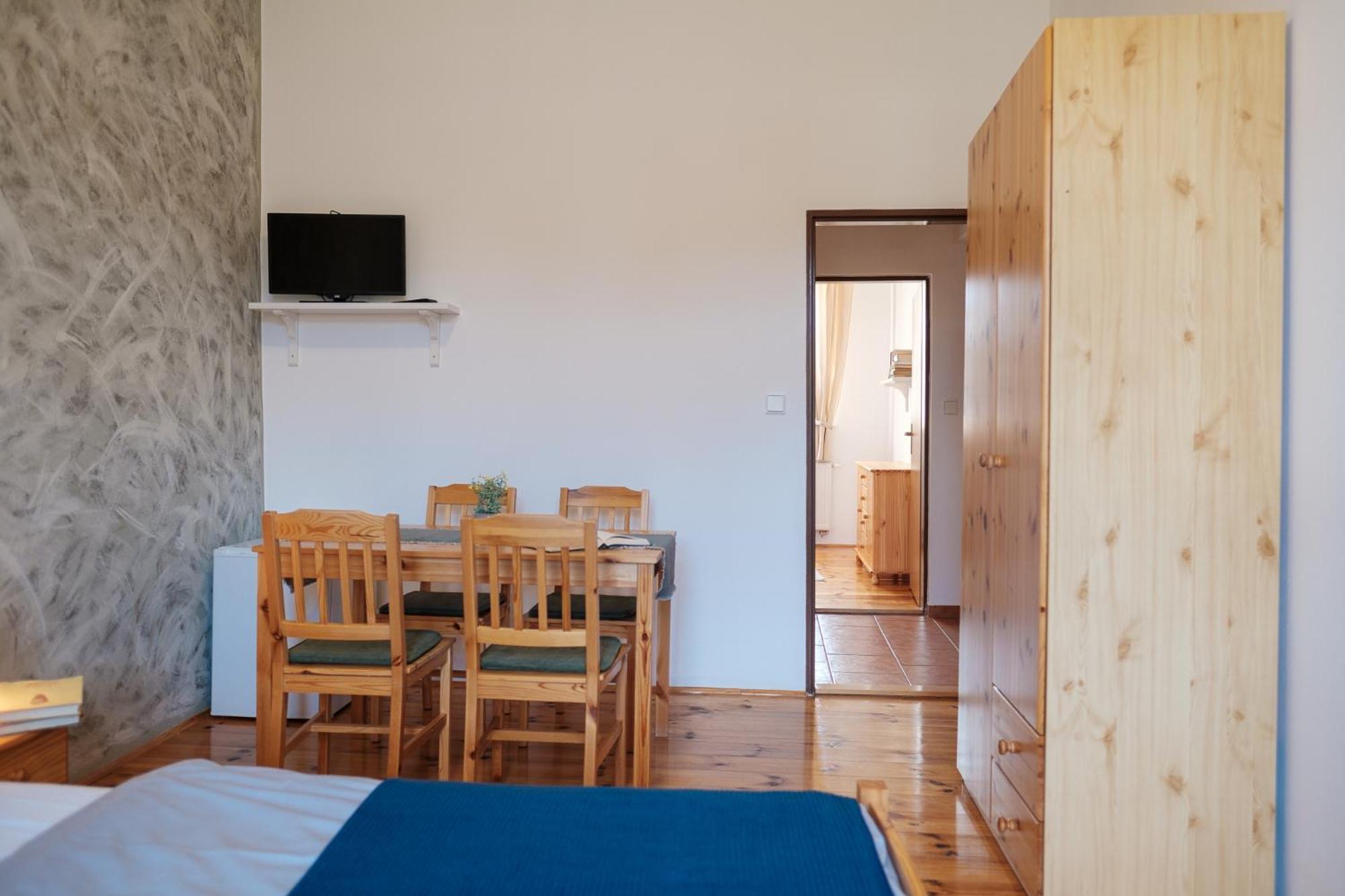 U Stare Cesty Hotel Horni Slavkov ภายนอก รูปภาพ